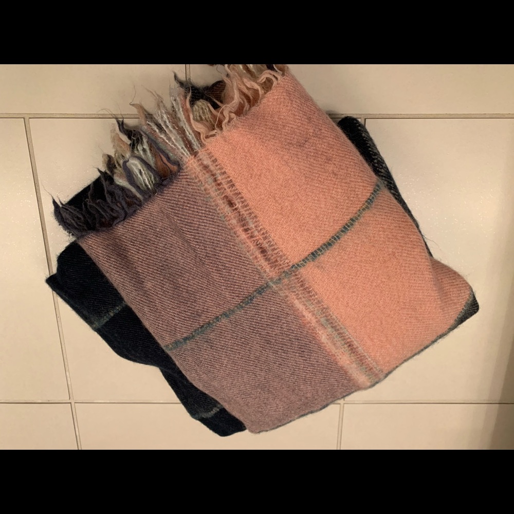 New Madewell scarf